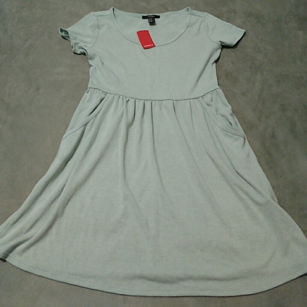 3/$10 NWT Forever 21 Mint Green Dress